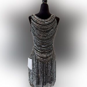🦄 NWT Mac Duggal Sz XS Elegant Black and Silver Sequin Mini Dress SAMPLE